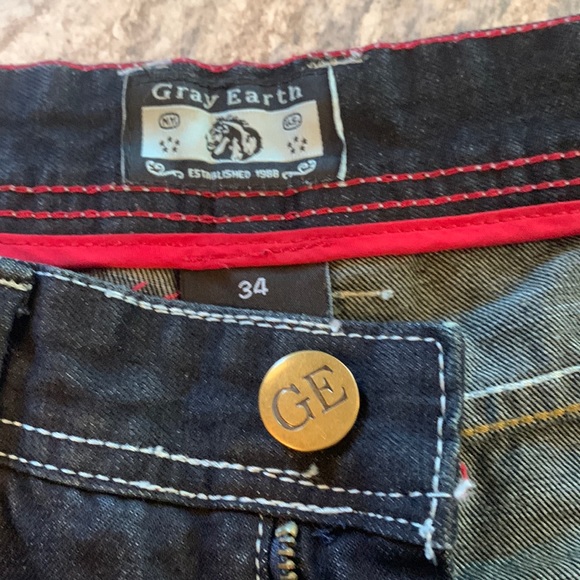 Distressed jeans - Picture 14 of 14